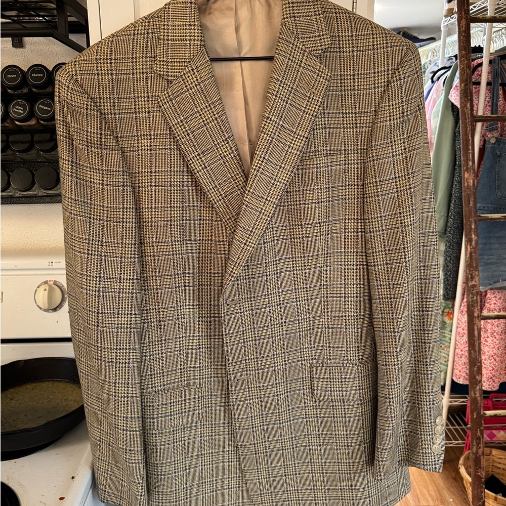 Hart Schaffner Marx Men's Checkered Blazer in Brown and Tan
